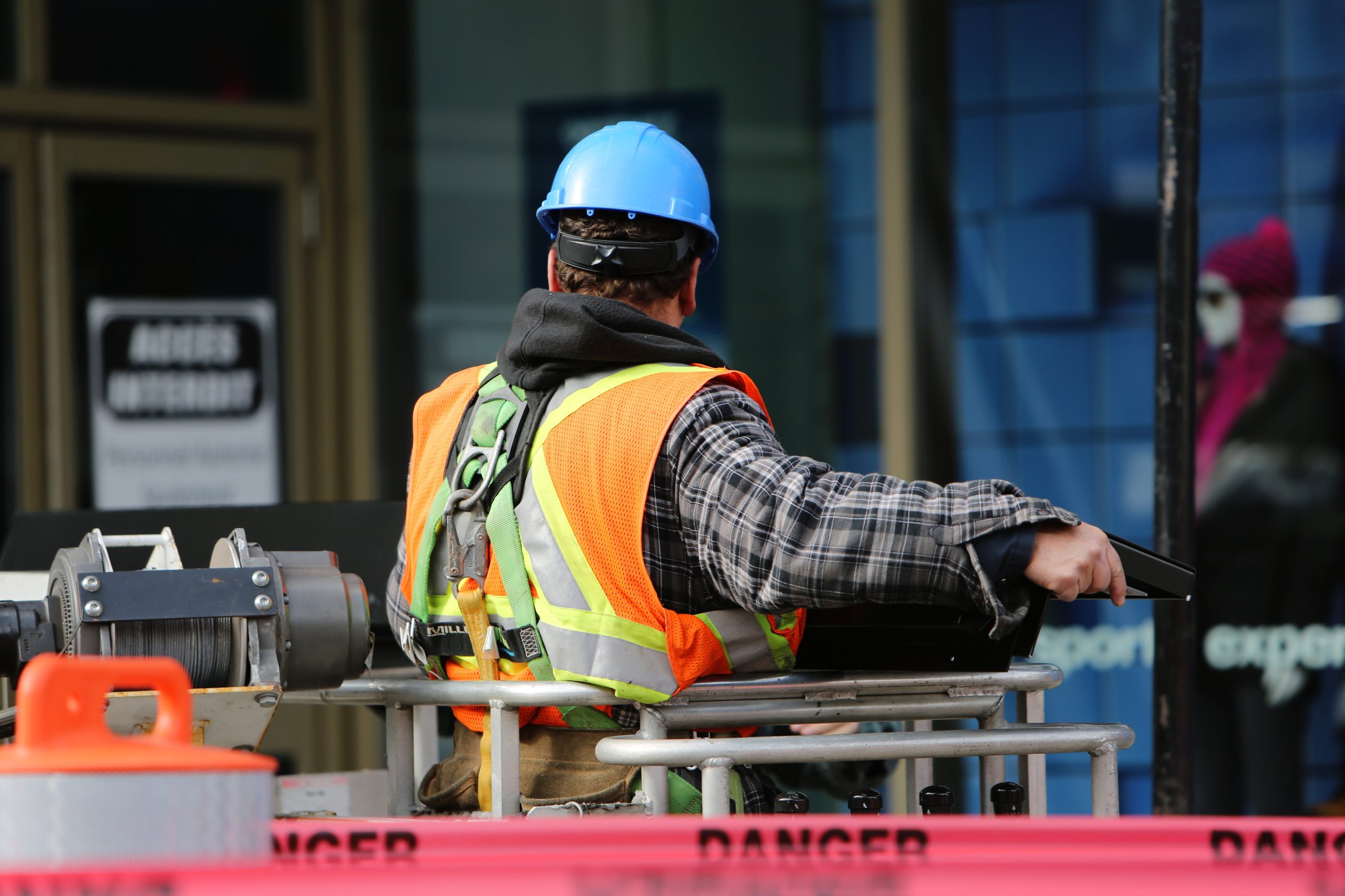 Scopri di più sull'articolo Infortuni sul lavoro, quando la responsabilità del datore di lavoro è limitata